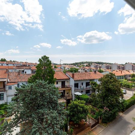 Amoroso Apartment 200M From Sea Poreč Exterior foto