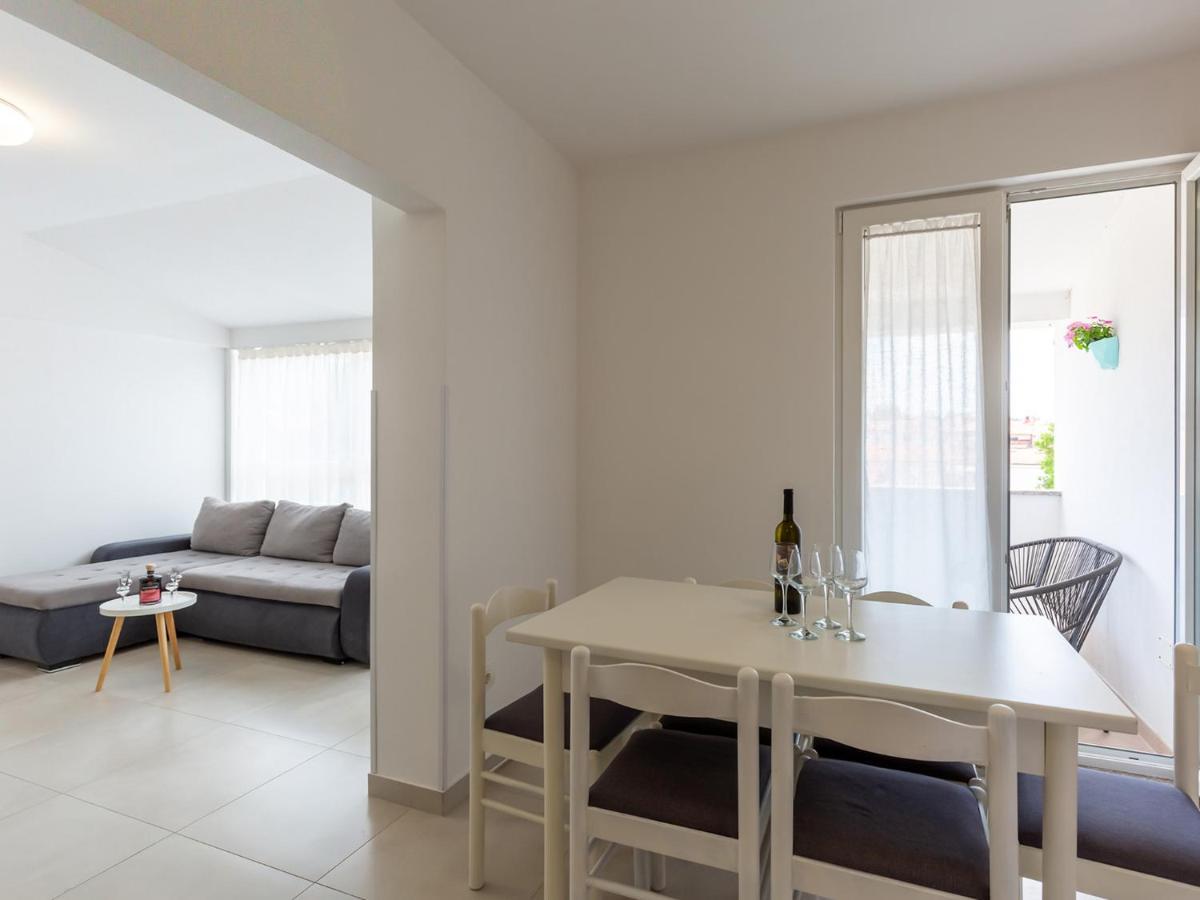 Amoroso Apartment 200M From Sea Poreč Exterior foto