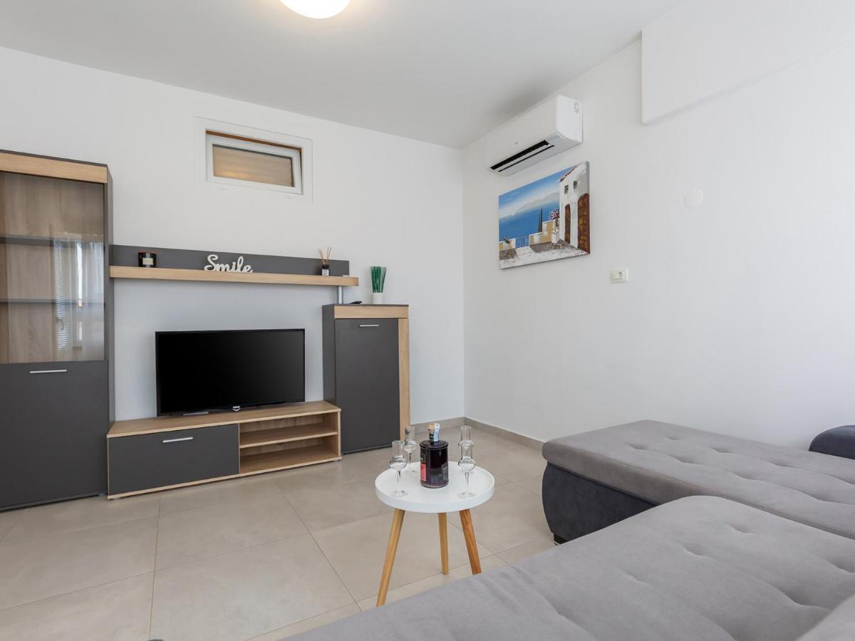 Amoroso Apartment 200M From Sea Poreč Exterior foto