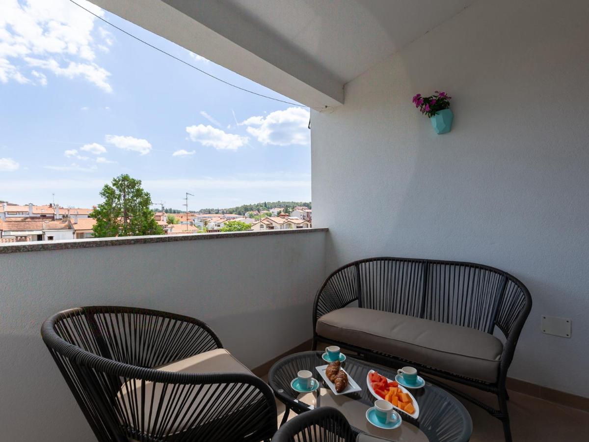 Amoroso Apartment 200M From Sea Poreč Exterior foto